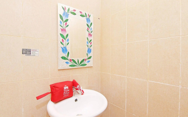 Gong Corner Guest House 2