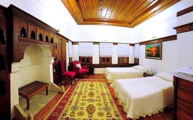 Raşitler Bağ Evi