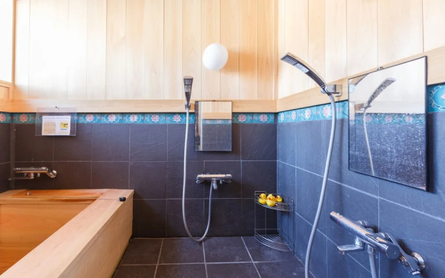 Guesthouse Asobi Factory - Hostel