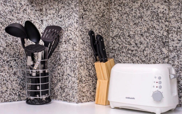 Cromwell Elite Apartment - 1 Bedroom