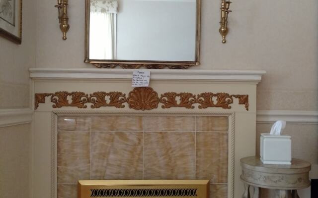 The Daniel Stebbins House