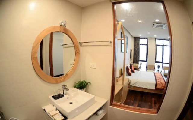 Gia Le Hotel