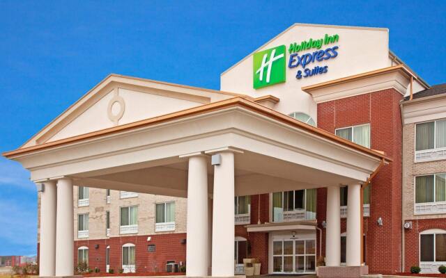Holiday Inn Express & Suites Vandalia by IHG