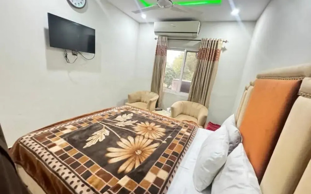 Millat Hotel G9-4