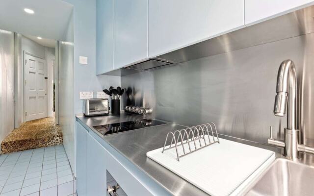 Elegant 1-bed Apt, Sleeps 4, in Chelsea