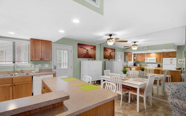 Gulf Highlands 109 Heated Pool Access Wifi