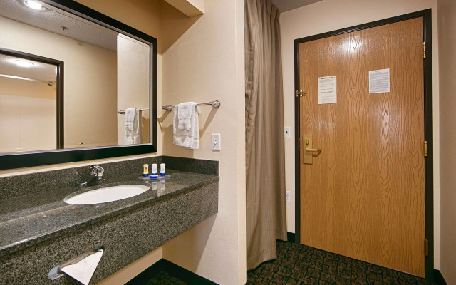 Best Western Plus Wendover Inn