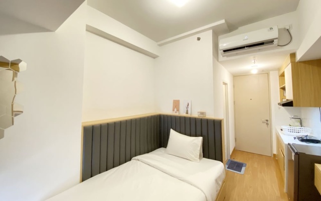 Relaxing Studio At 19Th Floor Tokyo Riverside Pik 2 Apartment – Guest Rooms – Jakarta