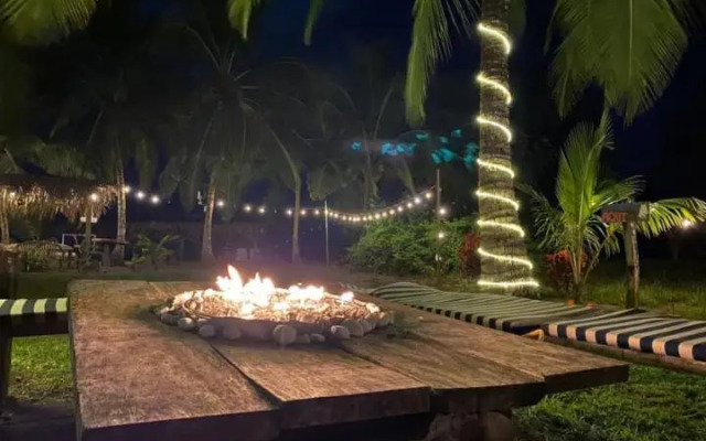 Show Pony Beach Resort and Suites