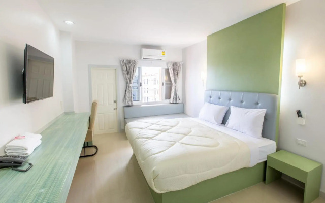 P.A. Thani Hotel