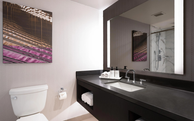 InterContinental Toronto Centre by IHG