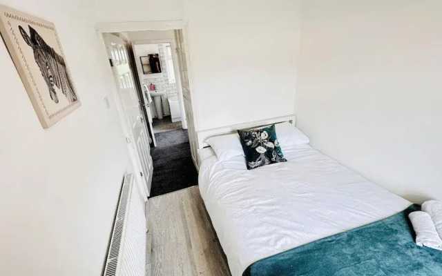 Pengam House