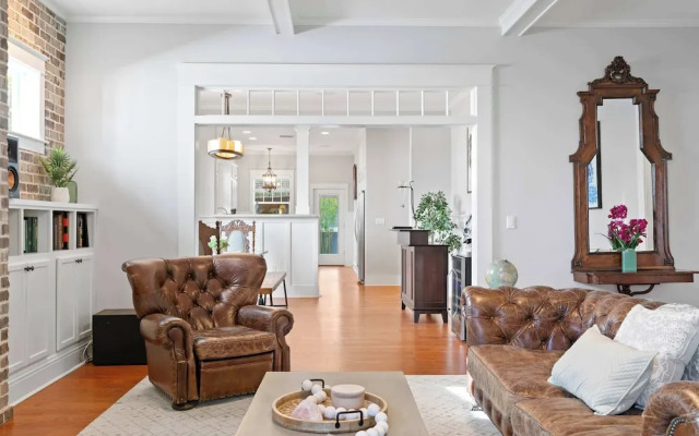 Sunset Bungalow With Hot Tub - 6ppl