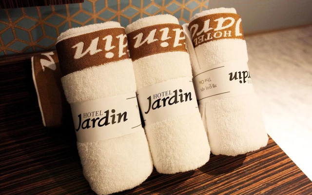 Yeongdeungpo Jardin Hotel