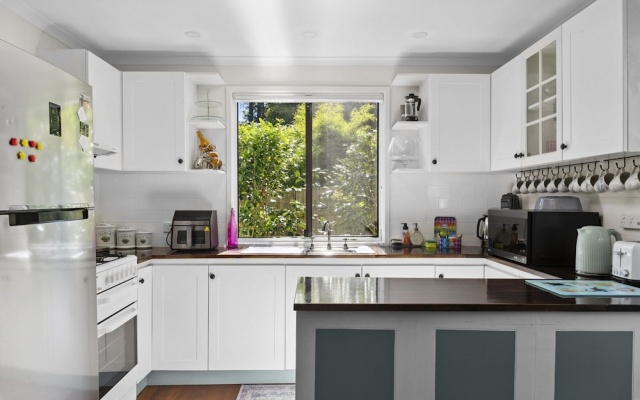 Family Home With Garden in Katoomba – Guest Rooms – Sydney