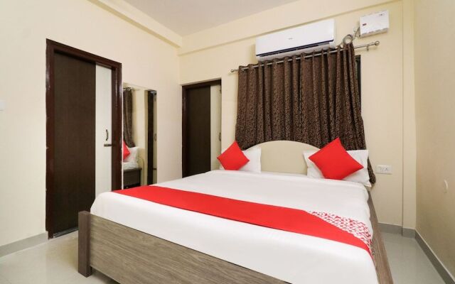 Oyo 43835 Imperial Stays