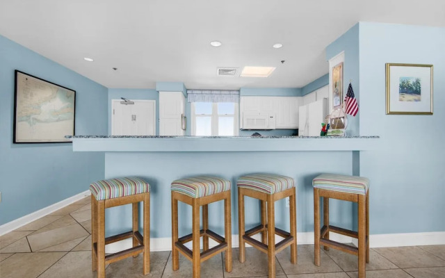 Santa Rosa Towers Unit 803