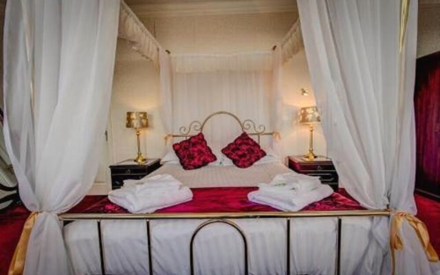 The New Boston Hotel