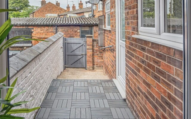 Modern 3-bed House on Tarporley High Street