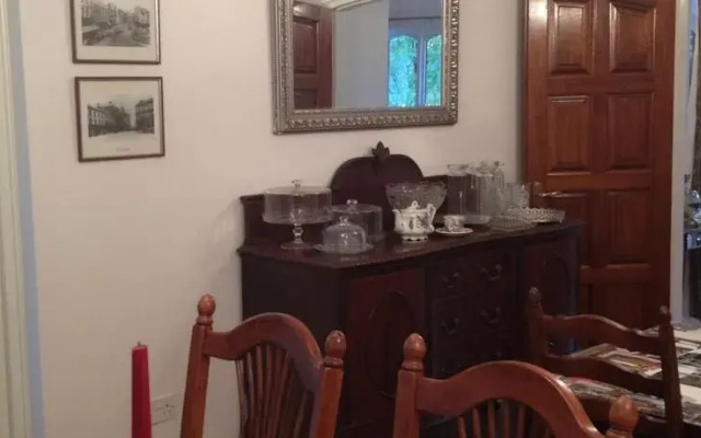 Ashgrove Villa Bed & Breakfast