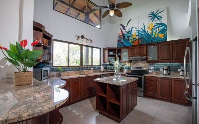 Secluded 3 Bedroom Oceanview Oasis Private Pool