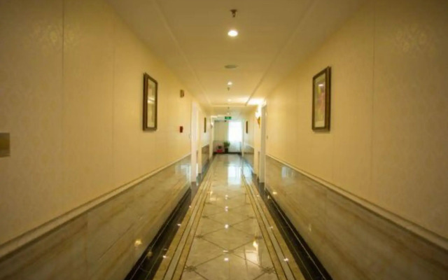 Yangguang Yihao Hotel