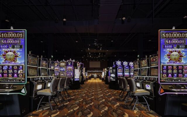 Cahuilla Casino Hotel