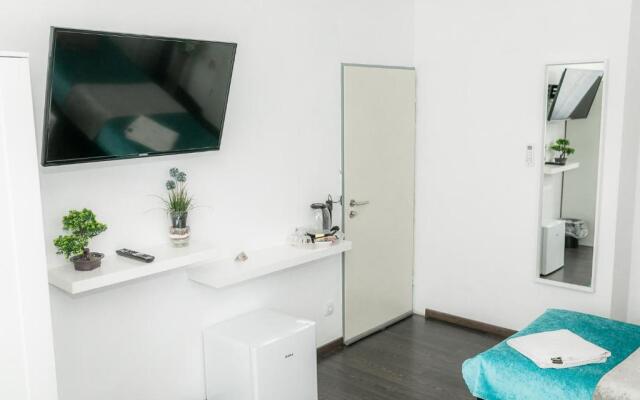 Tau Design Hotel