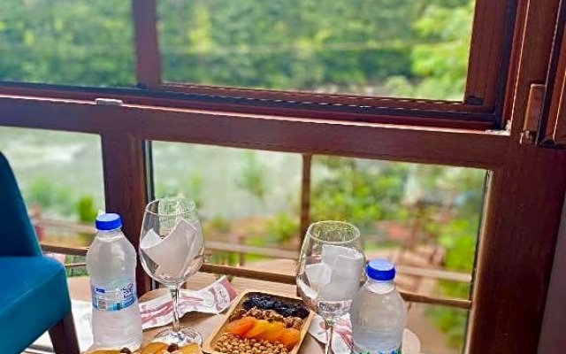 Heaven DD Hotel & Bungalow