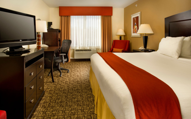Holiday Inn Express Hotel & Suites Uvalde by IHG