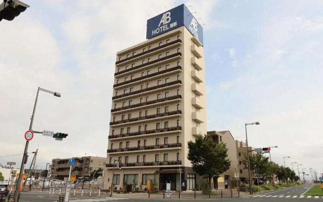 AB Hotel Kamagori — hotel in Gamagori