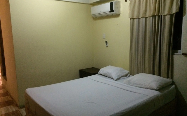Plaza Real Resort
