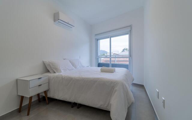 Apto c/ churrasq a 300m da praia em Floripa RES201