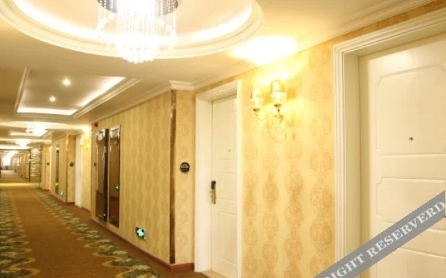 Zhongshan Haolong Business Hotel