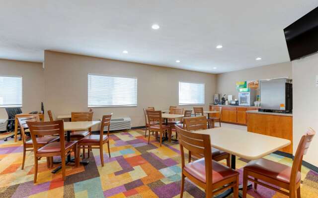 Quality Inn & Suites Keokuk North