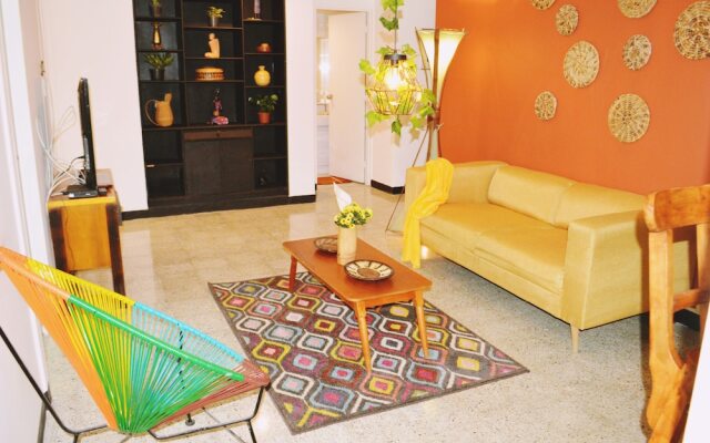 Africa house-Casa Hotel Laureles-La70