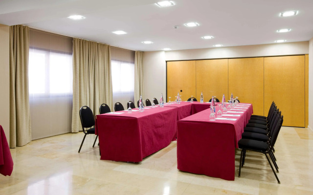 NH Ciudad de Valencia Hotel