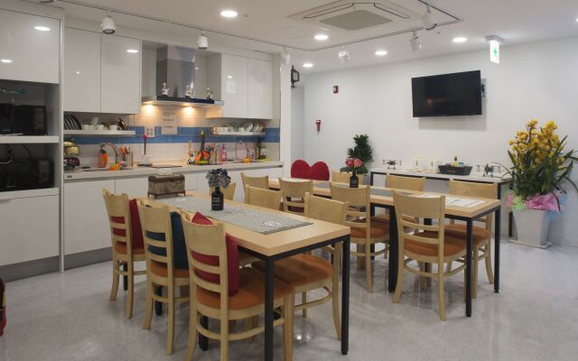 Myeongdong Sunshine Guesthouse