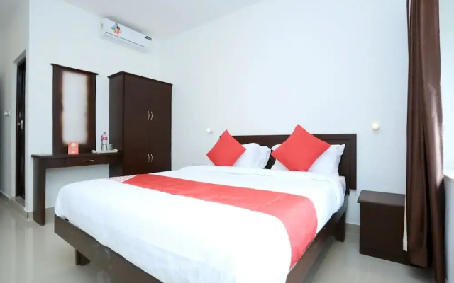 OYO 14328 Hotel Rv Tower