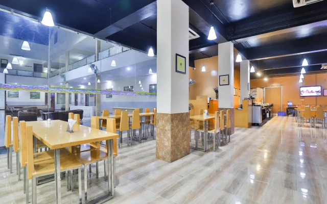 Infocity Club And Resort