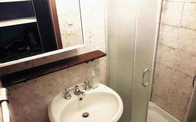 Vatican Rooms Guest House