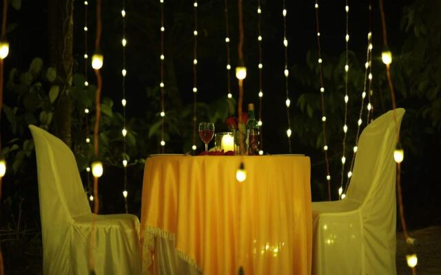 Whispering woods by Aura hospitality