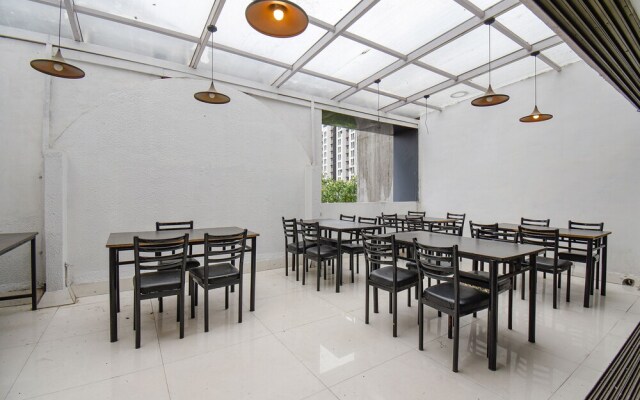 Fabhotel Rajdhani I
