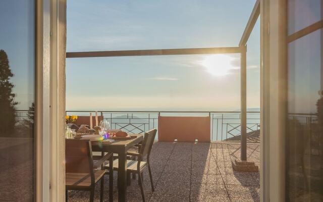 Sunset Terrace Loft Best View on Como