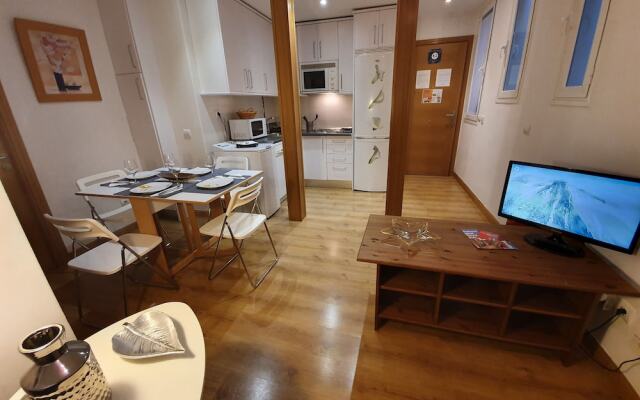 Alaia Holidays Apartments And Suite Caballero De Gracia