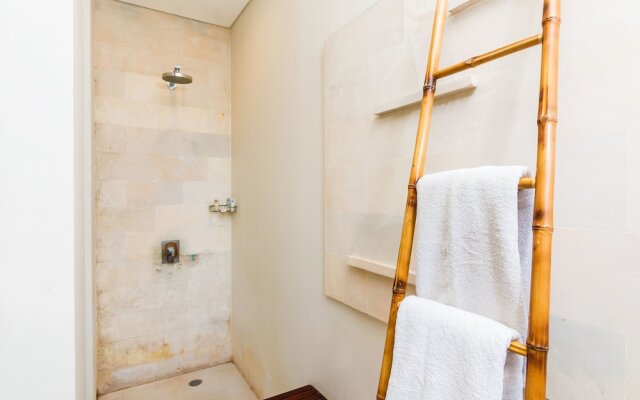 ZEN Premium Umalas Bumbak Villa