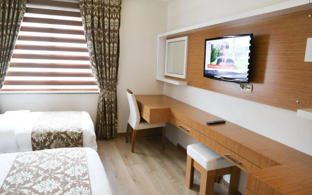 Cebeciler Otel