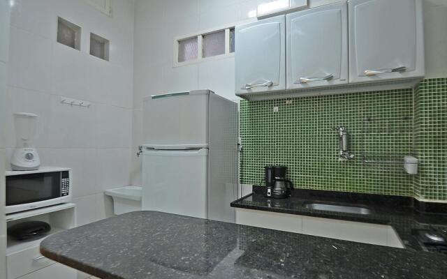 Economic Studio C045