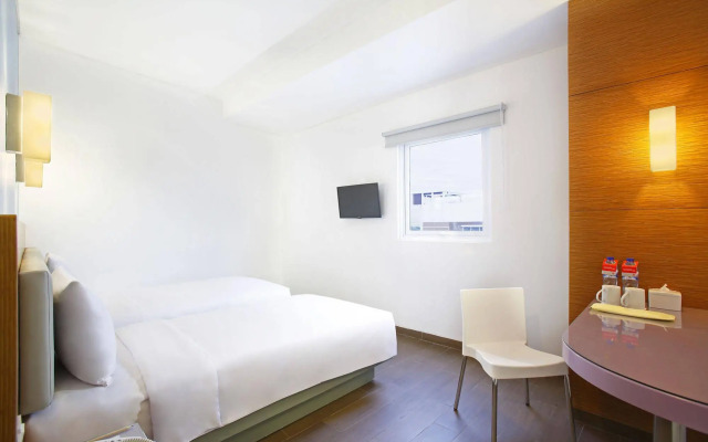 Amaris Hotel Karawang