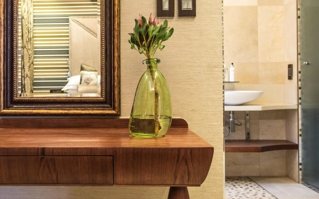 Kimberley Anne Small Luxury Hotel